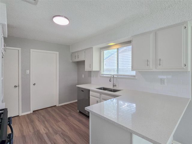 12010 Ladrido LN, Austin, TX 78727