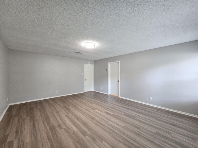 12010 Ladrido LN, Austin, TX 78727