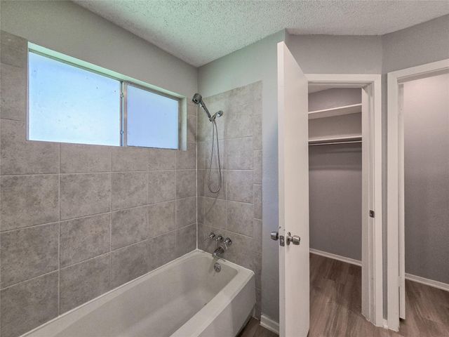 12010 Ladrido LN, Austin, TX 78727