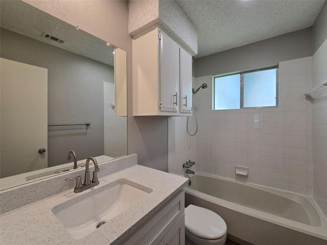 12010 Ladrido LN, Austin, TX 78727
