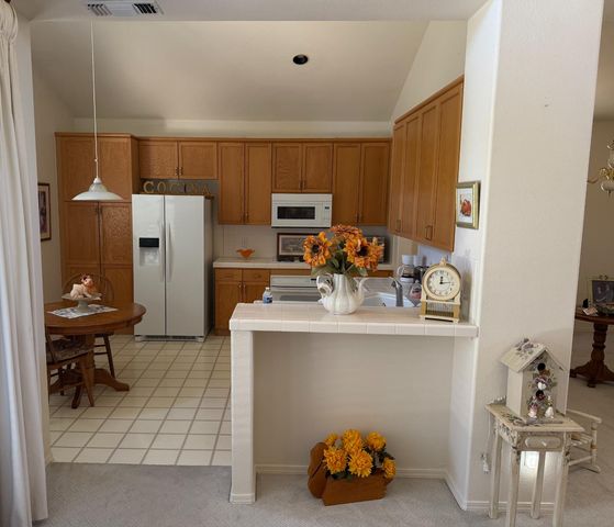 5783 W Decatur Avenue, Fresno, CA 93722