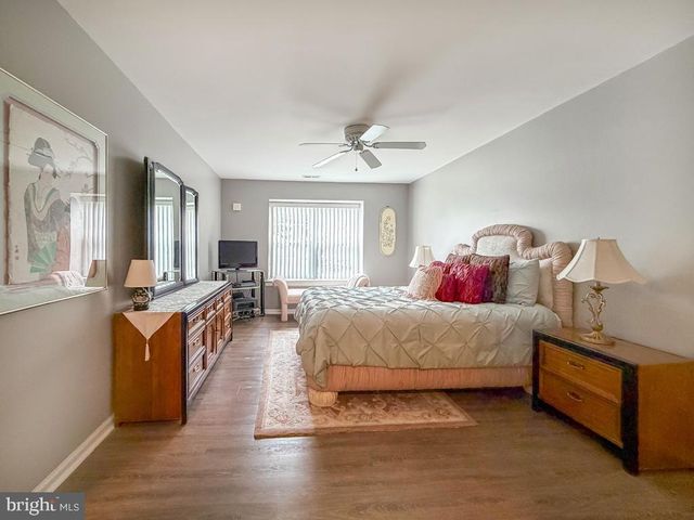72105-00 DELAIRE LANDING RD, Philadelphia, PA 19114