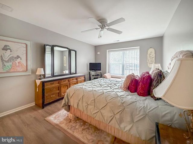72105-00 DELAIRE LANDING RD, Philadelphia, PA 19114
