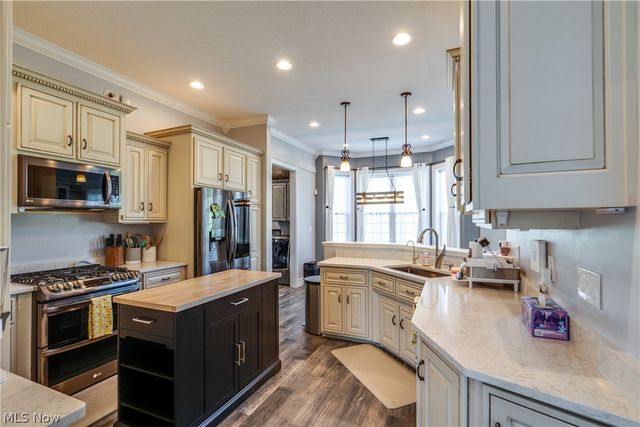 14993 Millersburg Road SW, Navarre, OH 44662