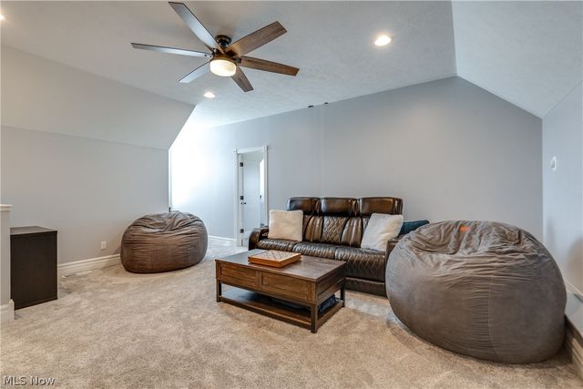 14993 Millersburg Road SW, Navarre, OH 44662