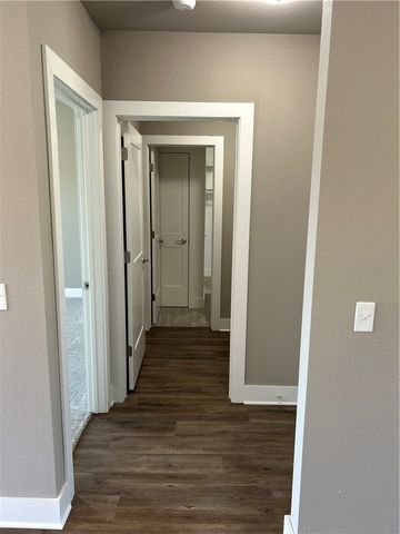 190 & 192 E 2nd Street, Centerton, AR 72719