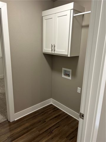 190 & 192 E 2nd Street, Centerton, AR 72719