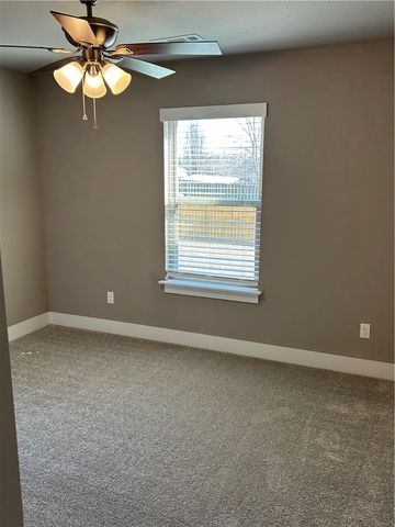 190 & 192 E 2nd Street, Centerton, AR 72719