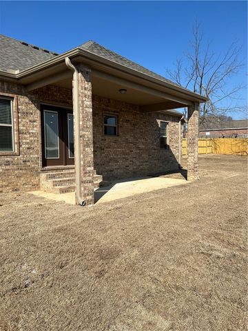 190 & 192 E 2nd Street, Centerton, AR 72719