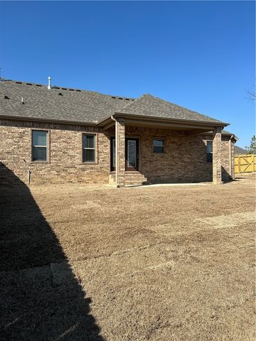 190 & 192 E 2nd Street, Centerton, AR 72719