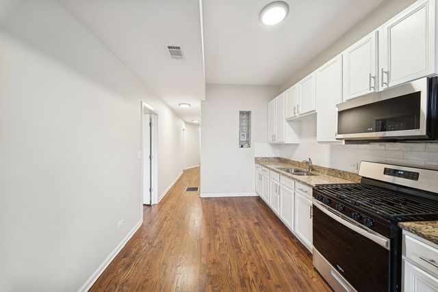 6520 S Ellis Avenue, Chicago, IL 60637