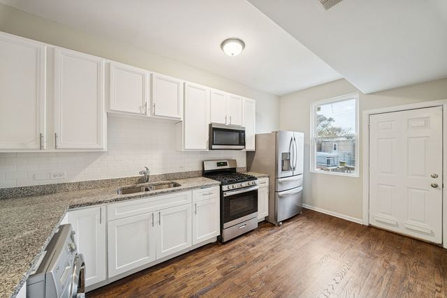 6520 S Ellis Avenue, Chicago, IL 60637