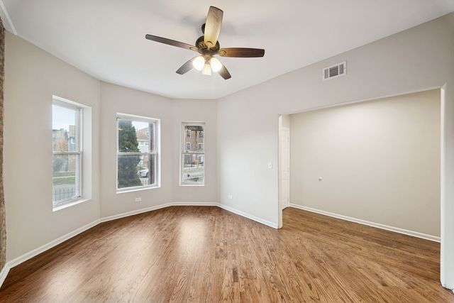 6520 S Ellis Avenue, Chicago, IL 60637