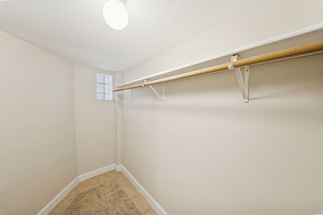 6520 S Ellis Avenue, Chicago, IL 60637