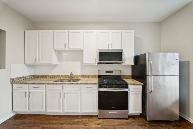 6520 S Ellis Avenue, Chicago, IL 60637