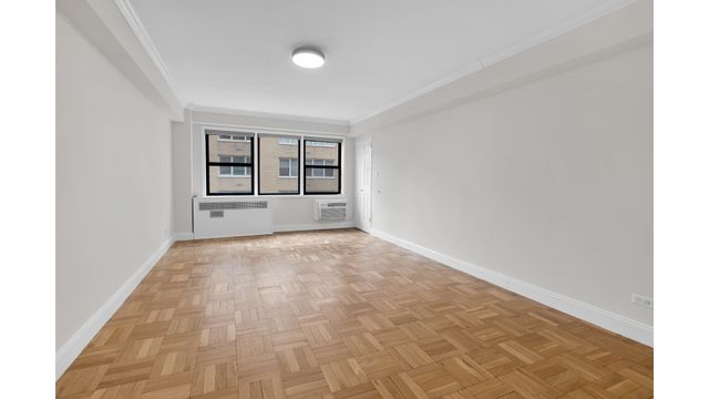 333 E 75th St Apt 7H, New York City, NY 10021