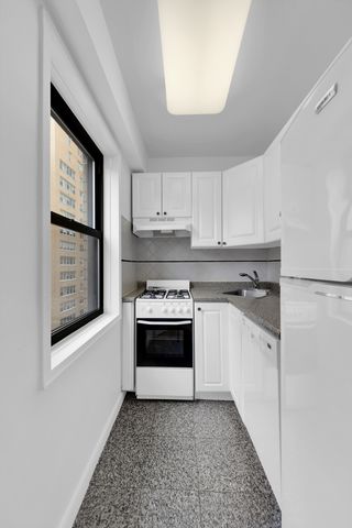 333 E 75th St Apt 7H, New York City, NY 10021