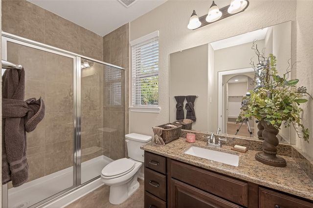 10 Ruchill Circle, Conroe, TX 77304