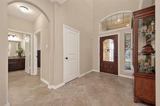 10 Ruchill Circle, Conroe, TX 77304