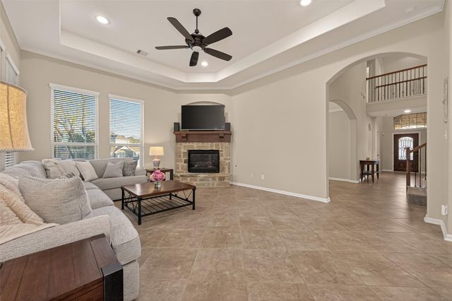 10 Ruchill Circle, Conroe, TX 77304