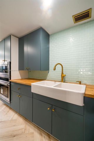 5149 Alton Road, Miami Beach, FL 33140