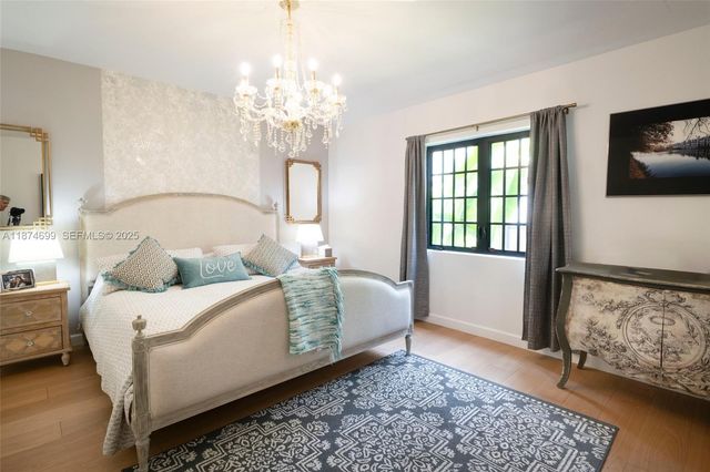5149 Alton Road, Miami Beach, FL 33140
