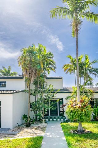 5149 Alton Road, Miami Beach, FL 33140