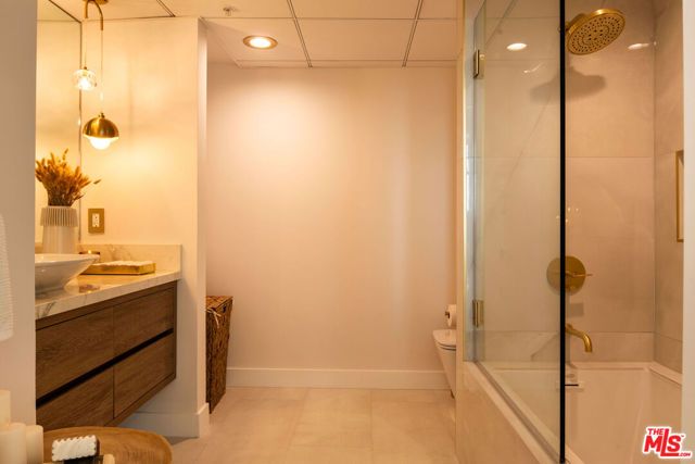13700 Marina Pointe Drive 704, Marina Del Rey, CA 90292