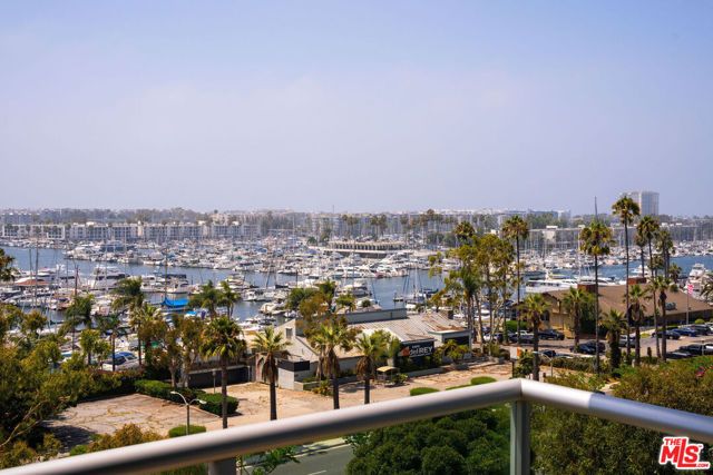 13700 Marina Pointe Drive 704, Marina Del Rey, CA 90292