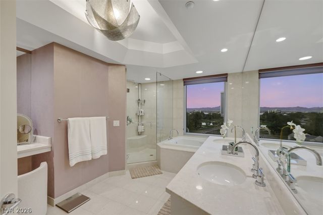 322 Karen Avenue 708, Las Vegas, NV 89109