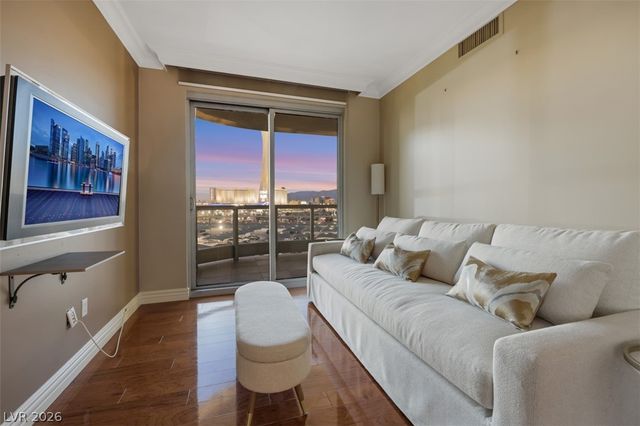 322 Karen Avenue 708, Las Vegas, NV 89109