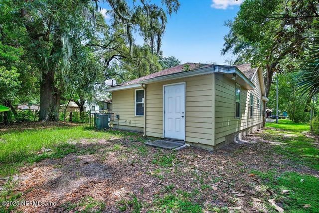 1928 BRACKLAND Street, Jacksonville, FL 32206