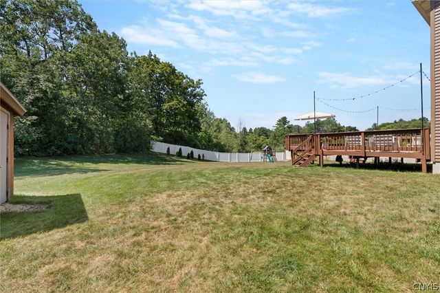 4325 Lazybrook Circle, Clay, NY 13088