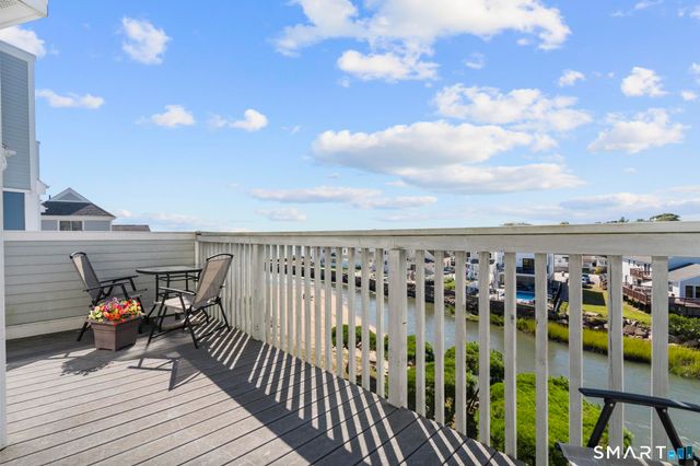 1 Mansfield Grove Road 309, East Haven, CT 06512