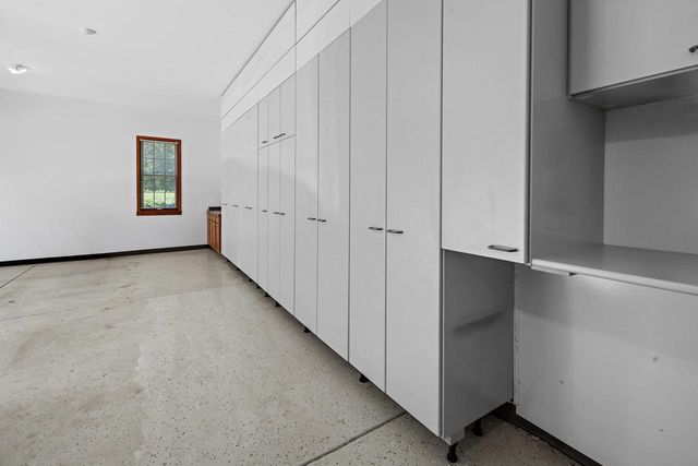 N27W5230 Hamilton ROAD, Cedarburg, WI 53012