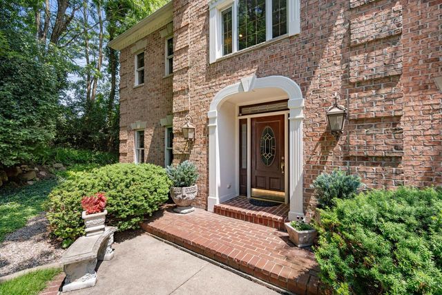 N27W5230 Hamilton ROAD, Cedarburg, WI 53012