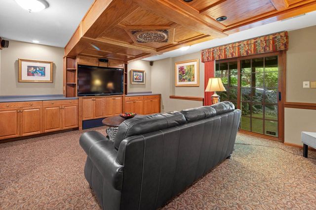 N27W5230 Hamilton ROAD, Cedarburg, WI 53012