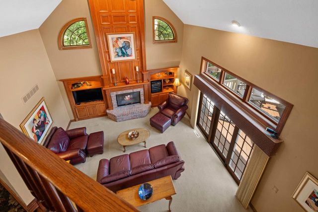N27W5230 Hamilton ROAD, Cedarburg, WI 53012