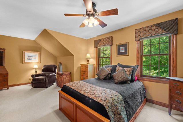N27W5230 Hamilton ROAD, Cedarburg, WI 53012