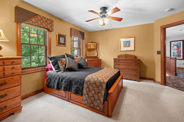 N27W5230 Hamilton ROAD, Cedarburg, WI 53012