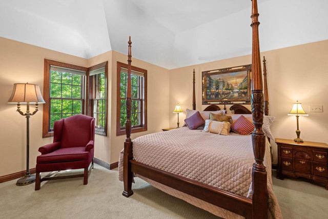 N27W5230 Hamilton ROAD, Cedarburg, WI 53012