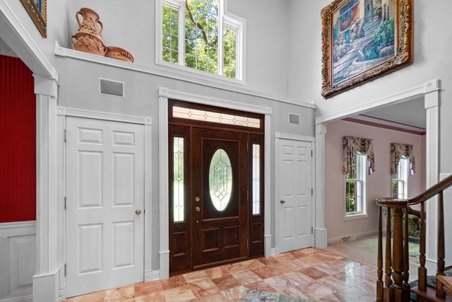 N27W5230 Hamilton ROAD, Cedarburg, WI 53012
