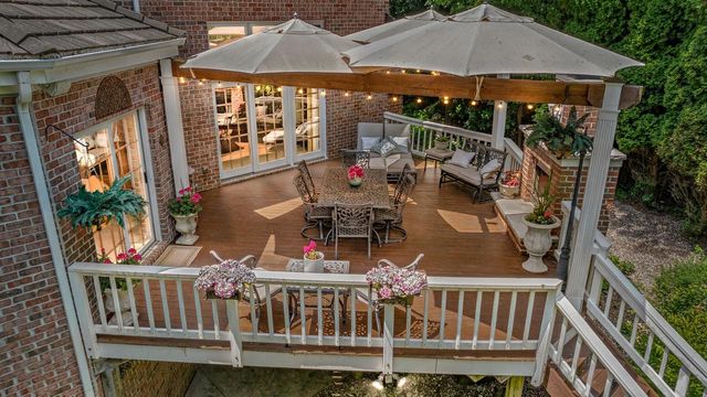 N27W5230 Hamilton ROAD, Cedarburg, WI 53012