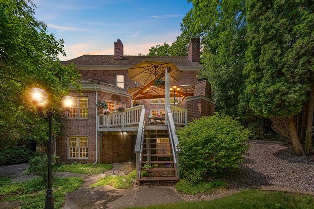 N27W5230 Hamilton ROAD, Cedarburg, WI 53012