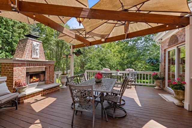 N27W5230 Hamilton ROAD, Cedarburg, WI 53012