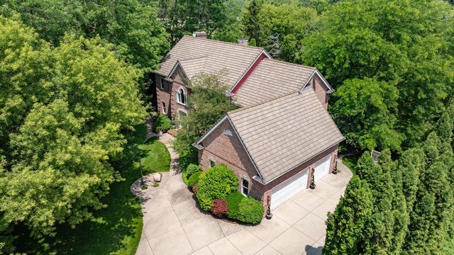 N27W5230 Hamilton ROAD, Cedarburg, WI 53012