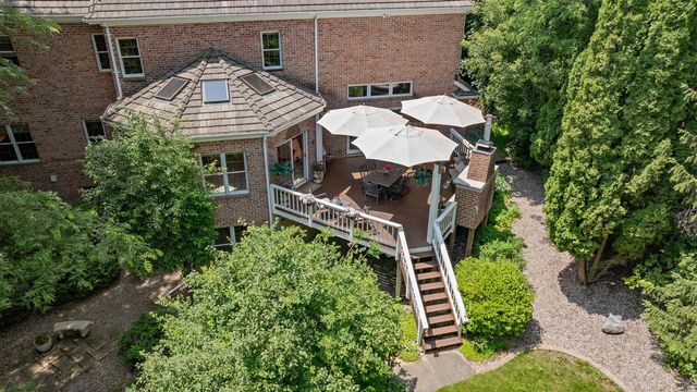 N27W5230 Hamilton ROAD, Cedarburg, WI 53012
