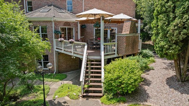 N27W5230 Hamilton ROAD, Cedarburg, WI 53012