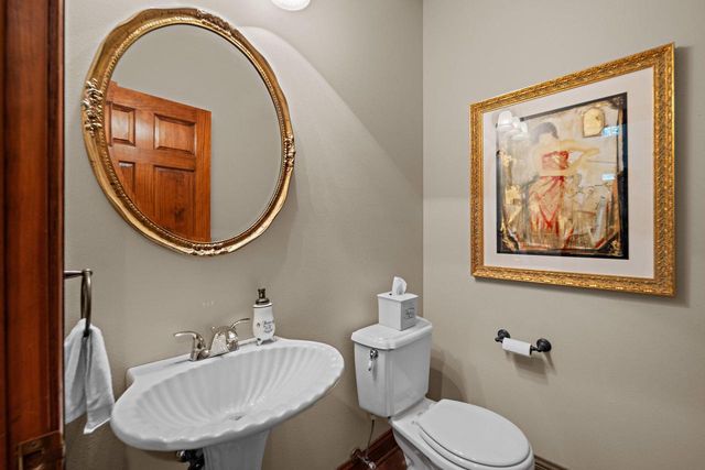 N27W5230 Hamilton ROAD, Cedarburg, WI 53012