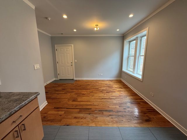 1150 N Keeler Avenue 1E, Chicago, IL 60651